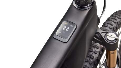 95727-04_LEVO-R-SW-LTD-UL-CARB-SILHLG-S2-_D7-TCU