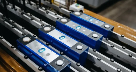 Ford-low-cost-LFP-batteries