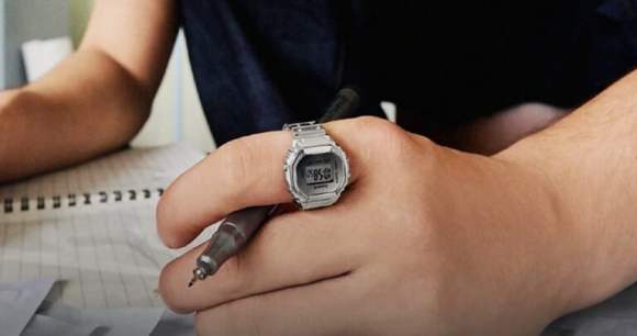 La Casio CRW-H001 // Source : Casio La Casio CRW-H001 // Source : Casio