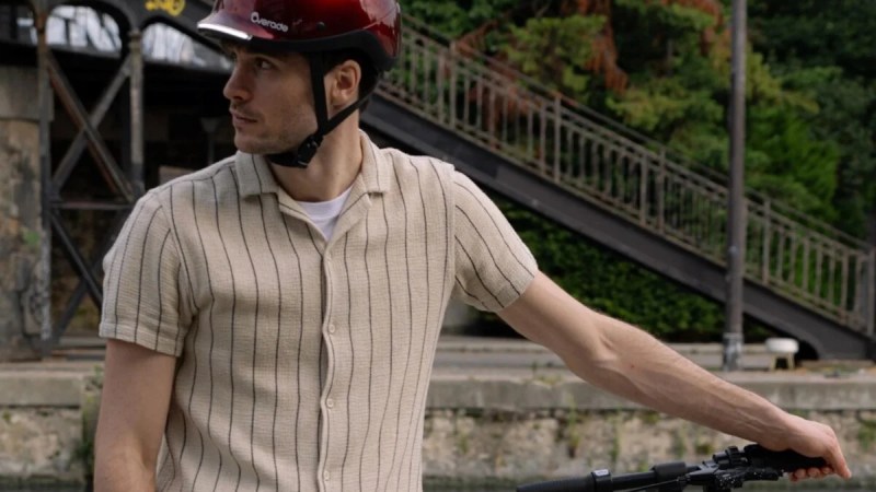 Pourquoi cette grande ville française rend le casque obligatoire à vélo et trottinette électrique ?