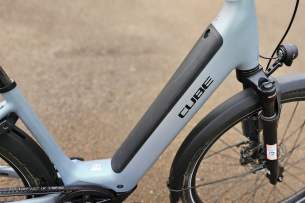 Cube Supreme Hybrid cadre batterie amovible