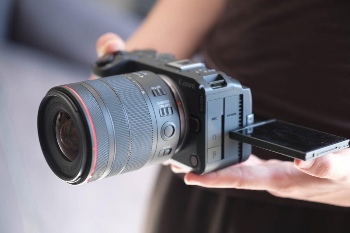 Canon R6 V Canon R6 V