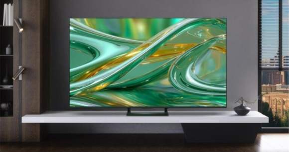 Le TV Hisense 55E8S.