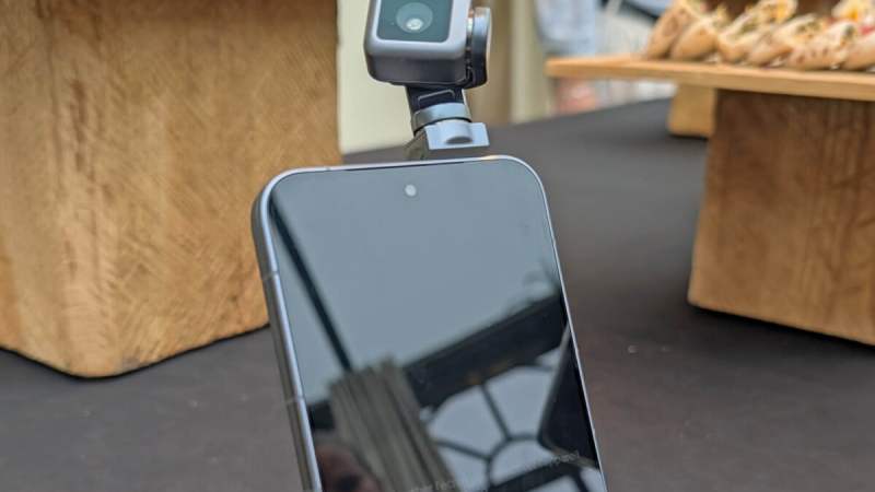 Honor pourrait lancer son Robot Phone avant la fin de l’été