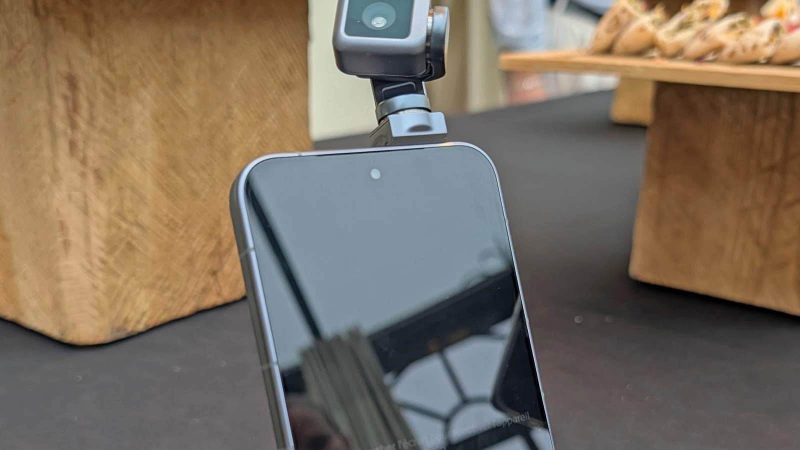 Honor pourrait lancer son Robot Phone avant la fin de l’été — Frandroid