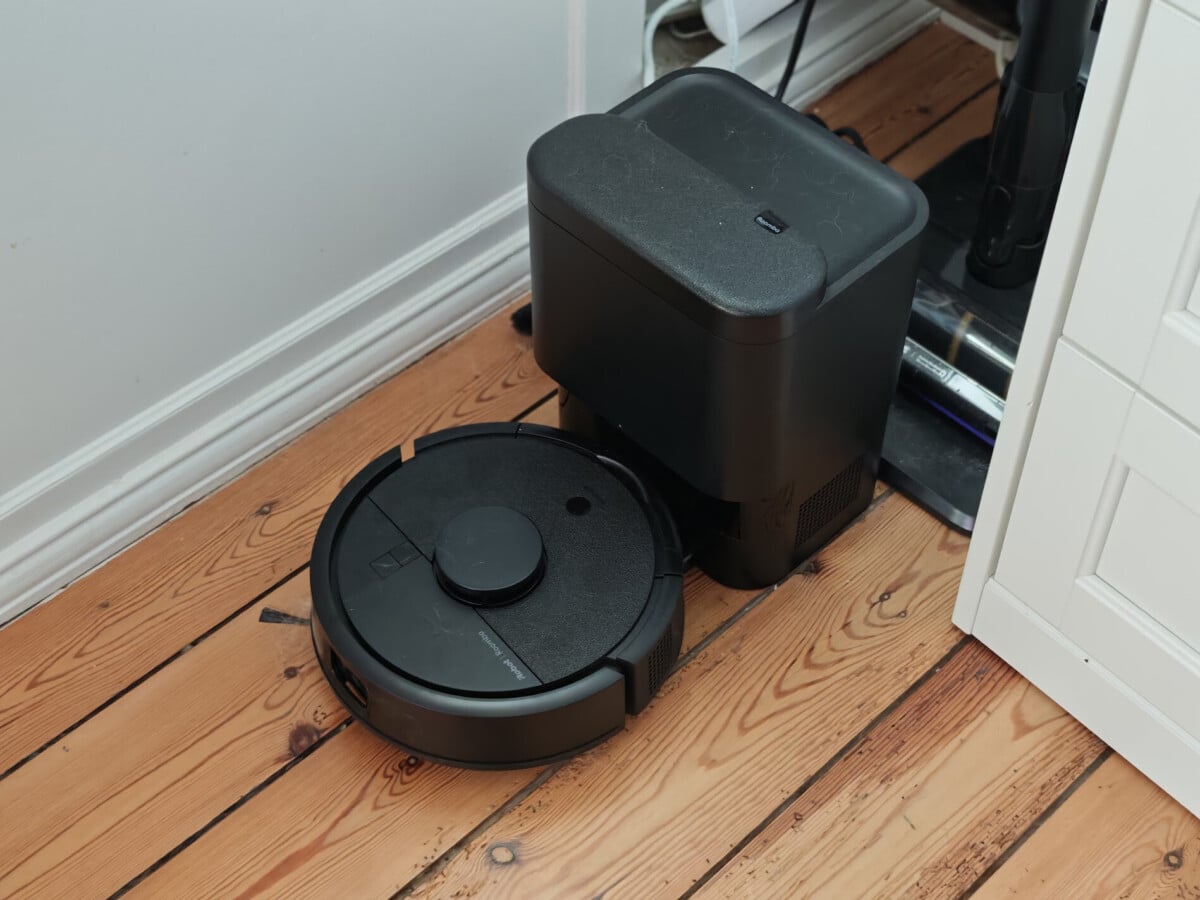iRobot Roomba Mini // Crédits : Ulrich Rozier pour Frandroid iRobot Roomba Mini // Crédits : Ulrich Rozier pour Frandroid