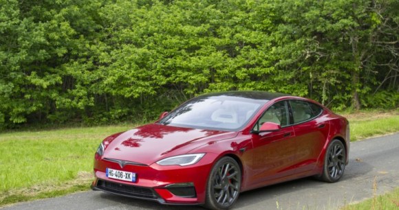 Tesla Model S Plaid // Source : Jean-Baptiste Passieux - Frandroid Tesla Model S Plaid // Source : Jean-Baptiste Passieux - Frandroid