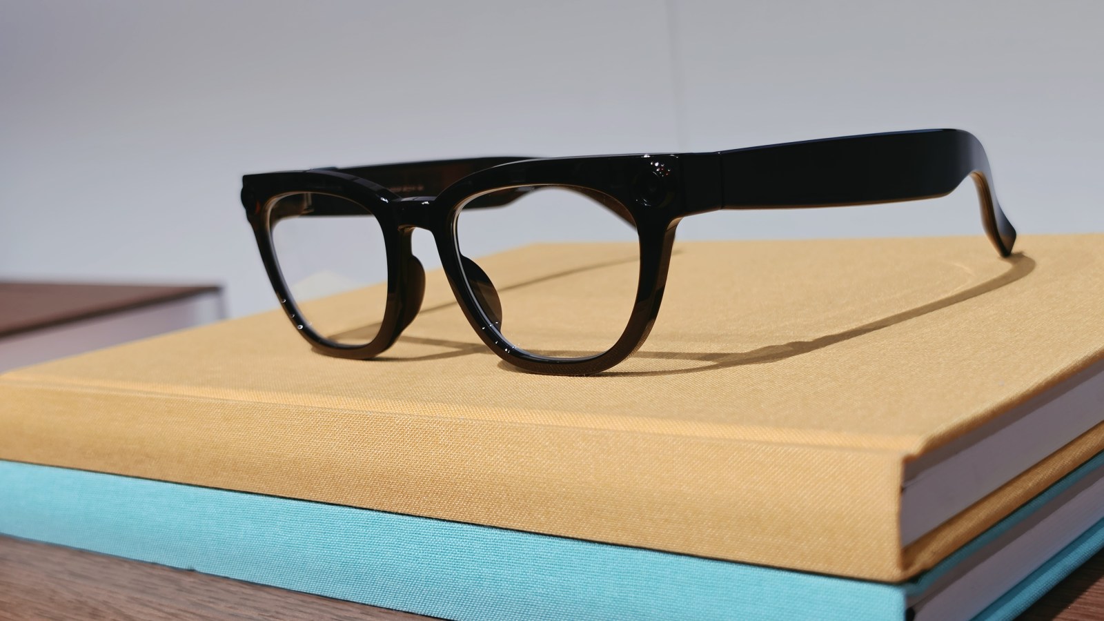 Avec les lunettes Samsung, « notre but n’est pas de remplacer le smartphone »