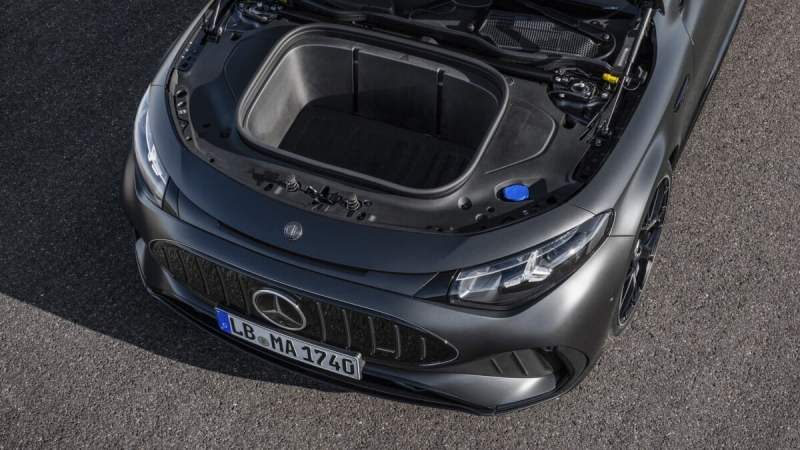 Le grand délire de Mercedes : les 5 technos inspirée d’une supercar essence sous le capot de l’AMG CLA 45 électrique