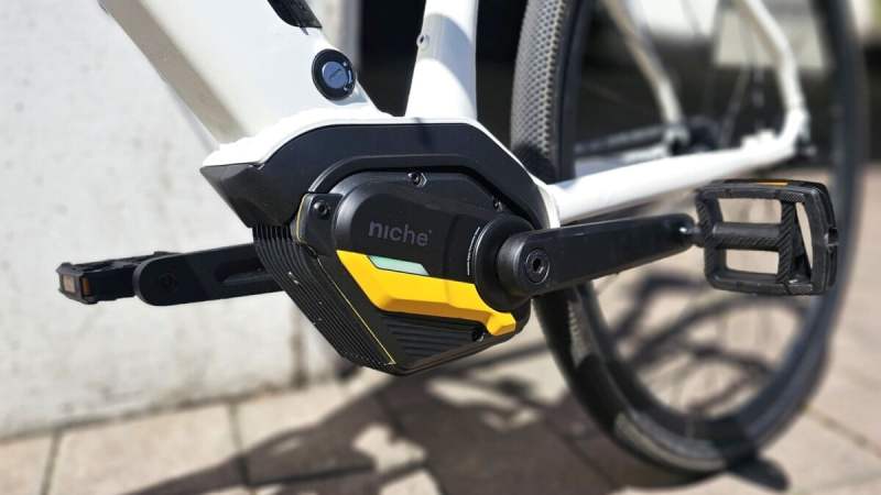 Mieux que le moteur électrique magique de Decathlon ? On a enfourché le Niche Go, son nouveau rival
