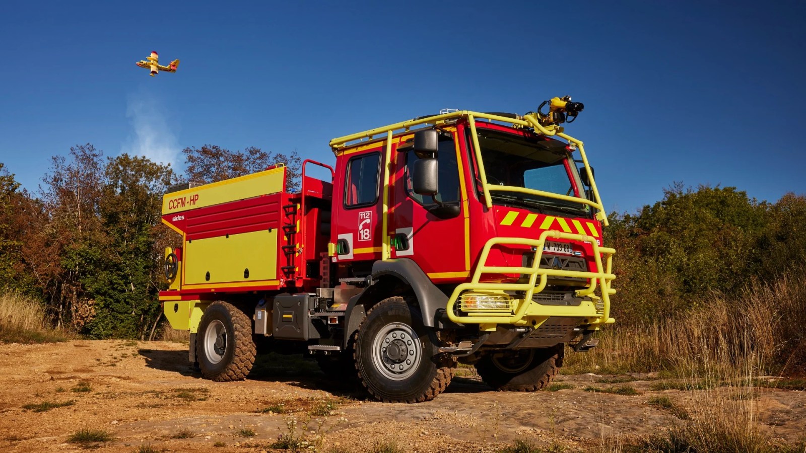 L’impact de la clim en bouchon, l’AdBlue chez les pompiers, le solaire sur les rails et Rebirth au bord du gouffre – le Récap’ Survoltés de la semaine