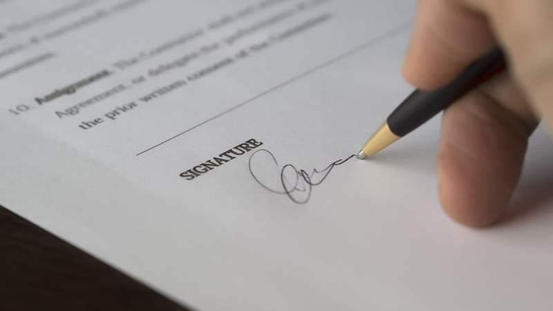 Google déploie Signatures, une application pour signer facilement vos documents sur Android