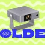 À seulement 139 €, ce mini vidéoprojecteur Full HD avec pied rotatif est la pépite de la fin des soldes