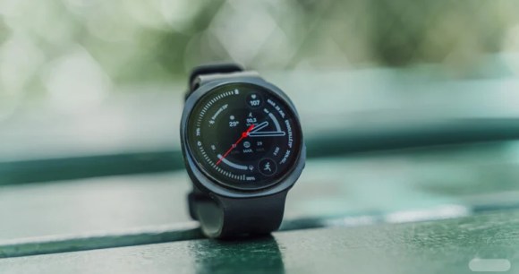 La Samsung Galaxy Watch 9 // Source : Chloé Pertuis - Frandroid La Samsung Galaxy Watch 9 // Source : Chloé Pertuis - Frandroid