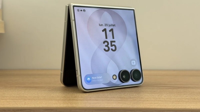 Samsung lance le Galaxy Z Flip 8 : la puce des Galaxy S26 et un prix qui augmente