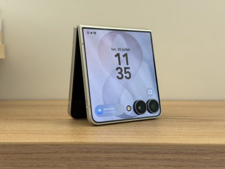 Samsung Galaxy Z Flip 8 10