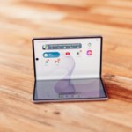 Wide-View OLED : l&rsquo;écran de votre Galaxy Fold est moins lumineux au centre que sur les côté ? Samsung a déjà la solution