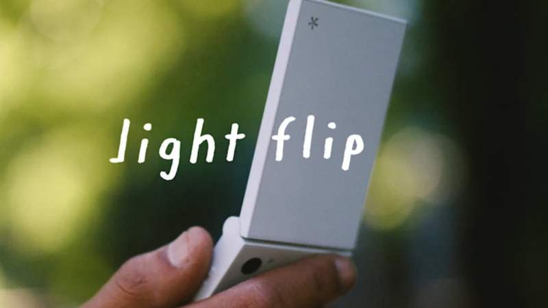Light Flip : la marque anti-smartphone dévoile son premier modèle à clapet beaucoup plus accessible
