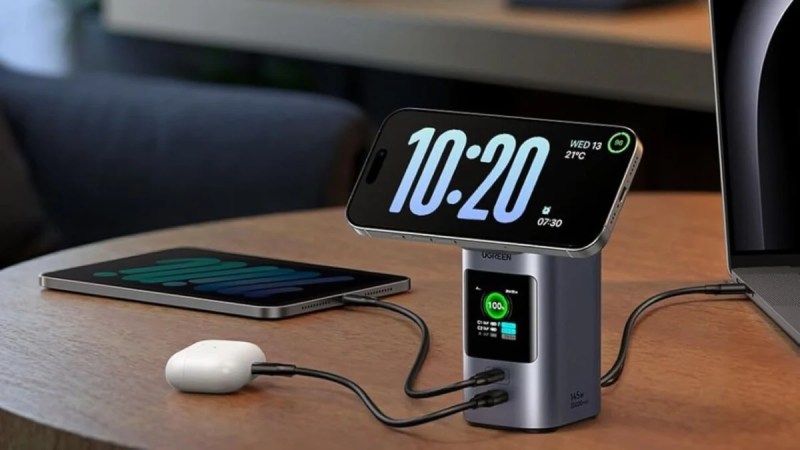 Amazon brade à -44 % cette batterie externe Ugreen 20 000 mAh, 145W et charge sans fil Qi2