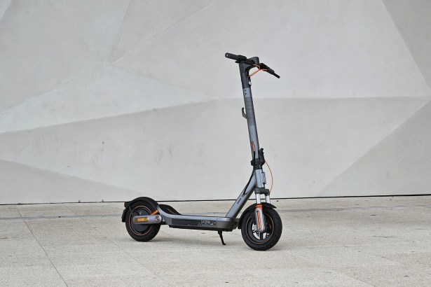 Xiaomi Electric Scooter 6 Max test design