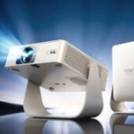 Ce mini vidéoprojecteur Full HD livré avec une toile passe de 199 à 79 € seulement