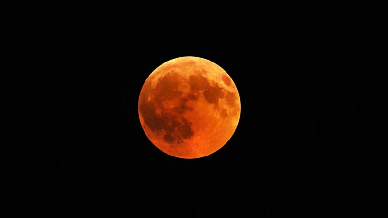 Éclipse solaire : peut-elle vraiment provoquer une panne de courant en Europe ? La réponse de RTE