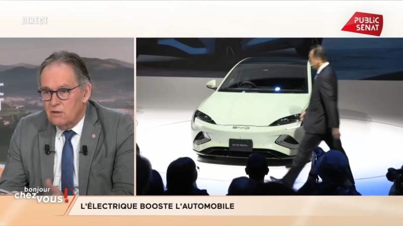 « Je suis revenu terrifié » : l’alerte d’un sénateur sur la voiture électrique chinoise passée au crible