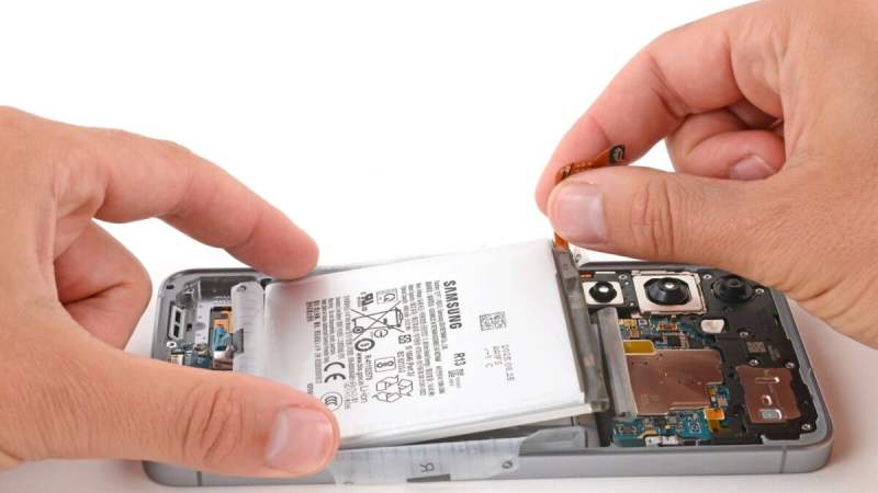 Galaxy S26 FE : une nouvelle fuite apporte une info décevante sur la longévité de sa batterie