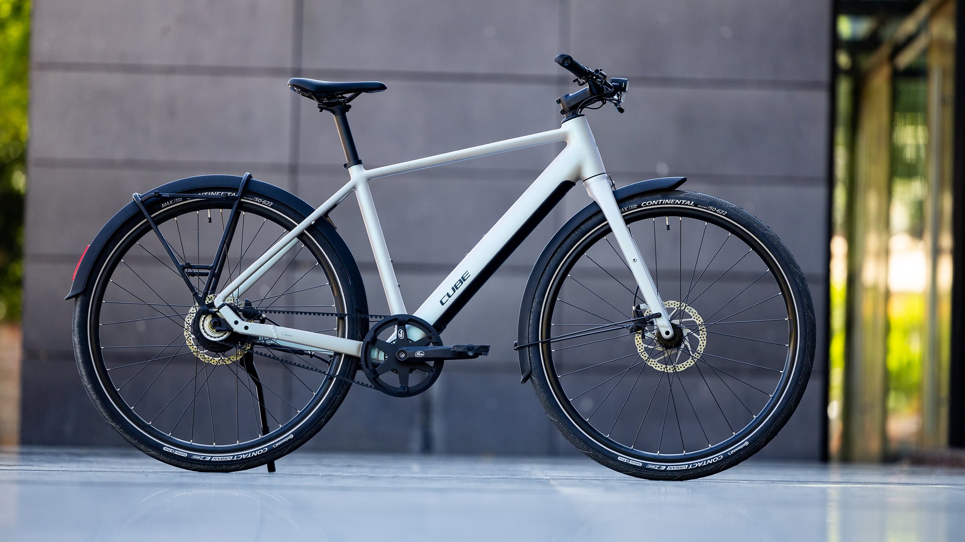 Cube Editor Hybrid Hub vélo électrique ville 2027