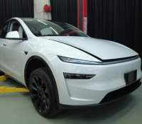 Tesla Model Y en atelier