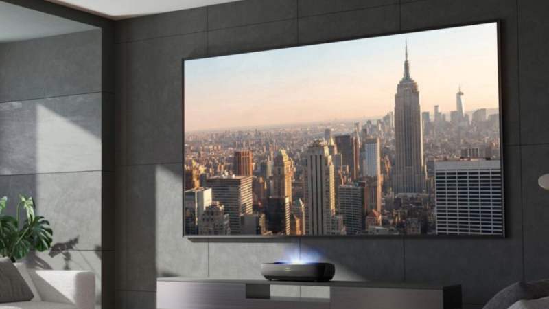 Oubliez les TV classiques : ce vidéoprojecteur Laser 4K projette 100″ dans votre salon en courte focale, écran inclus, avec 1 100 € de remise