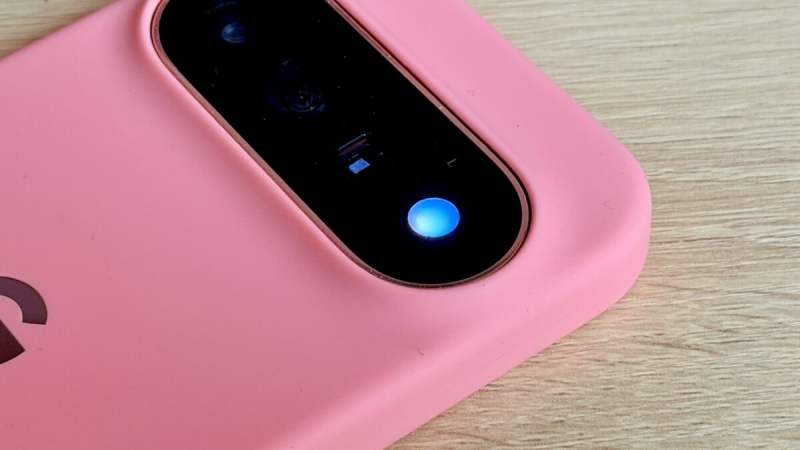 Google Pixel 11 Pro : la fonction HiLight dégrade la lampe torche et le flash