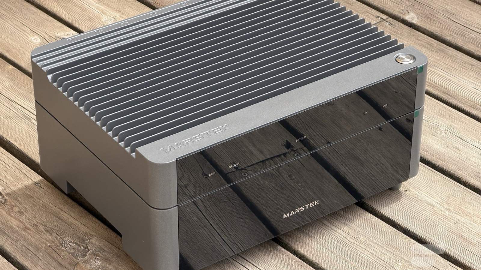 On a testé la Marstek Venus-A, la batterie solaire tout-en-un à 649 € qui promet beaucoup