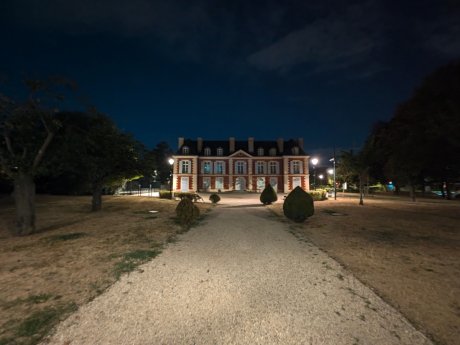 Pixel 10 - UGA Nuit (2)