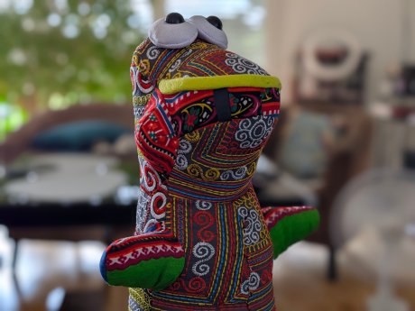Pixel 11 - Portrait (2)