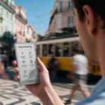 Pocketbook Q : une liseuse au format de smartphone pour lire d&rsquo;une seule main