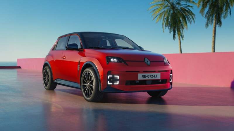 Moteur, batterie et charge rapide : Renault métamorphose sa R5 électrique la moins chère