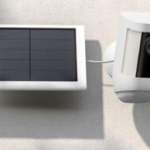 Cette caméra radar à vision nocturne couleur est à moitié prix dans ce pack incluant un panneau solaire pour l&rsquo;alimenter en continu