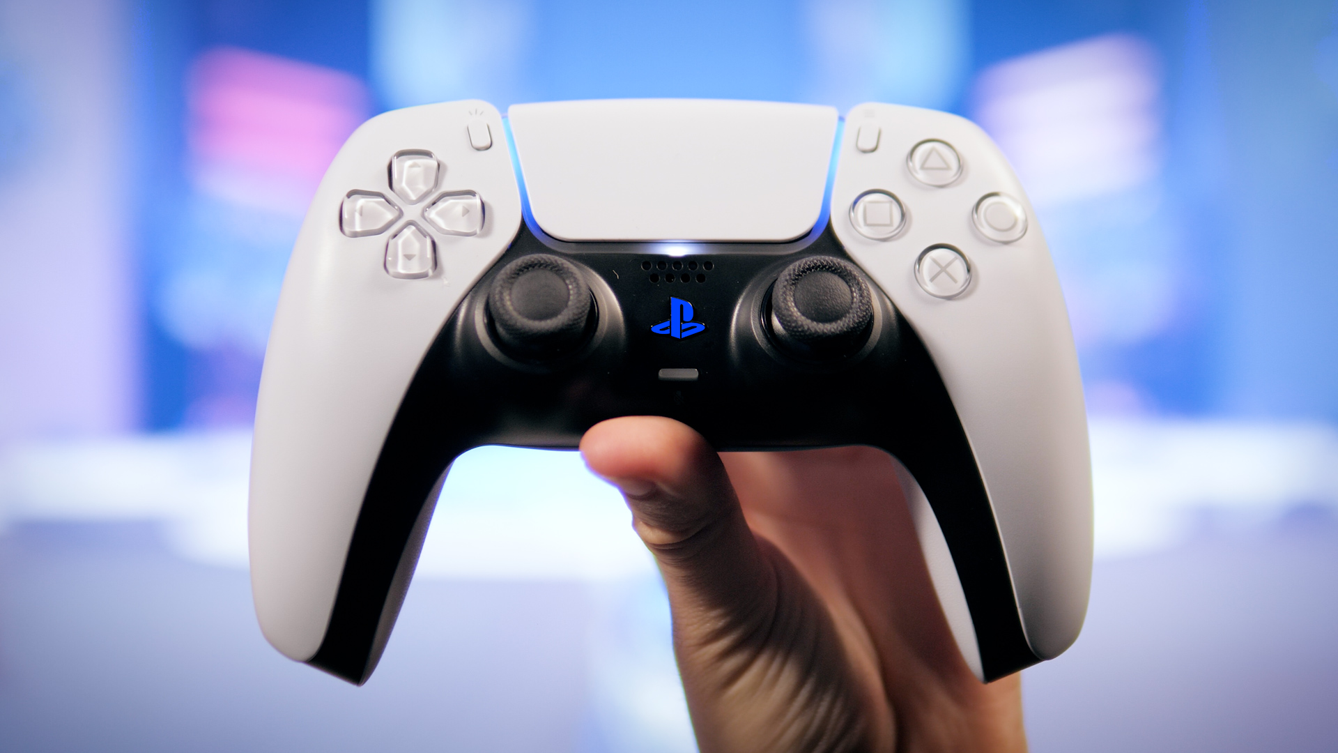 La DualSense de la PS5 est la meilleure manette de Sony