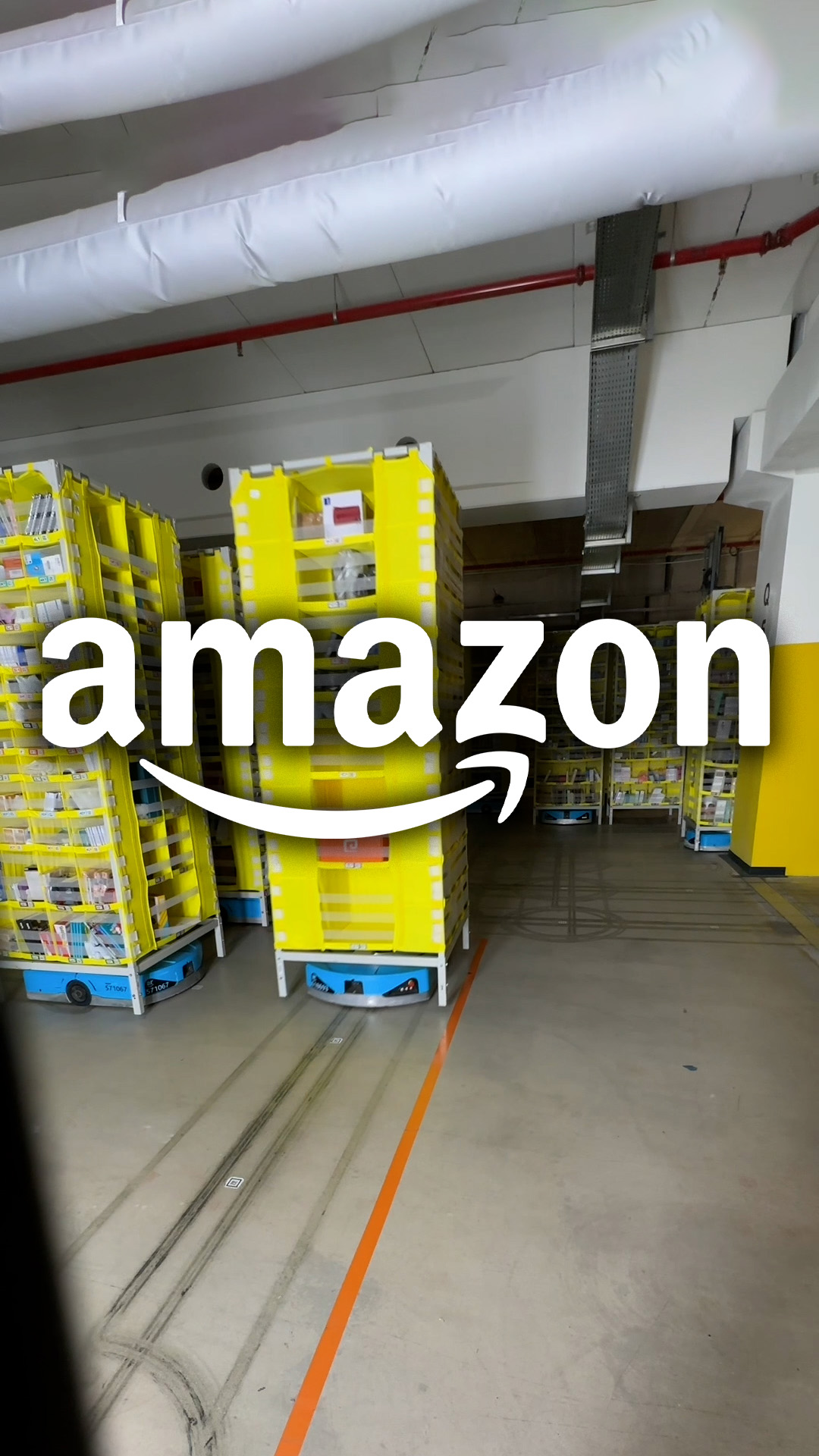 On a visité un entrepôt d’Amazon où les armoires se déplacent toutes seules