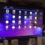 Un écran tactile géant de 65 pouces sous Android Honeycomb