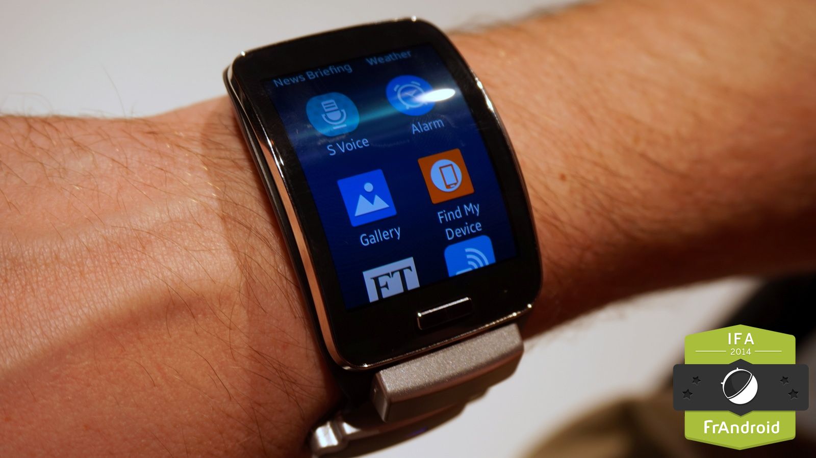 Montre connectée samsung gear s fashion