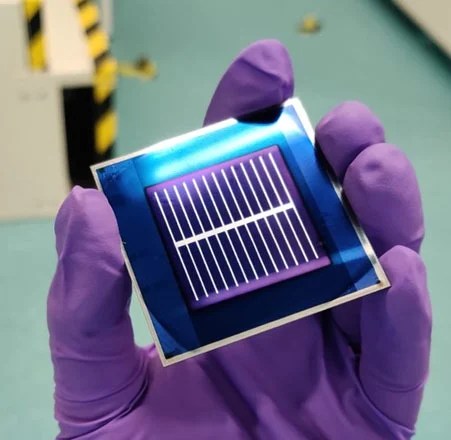 Cette technologie chinoise de panneaux solaires bat le record du monde de rendement