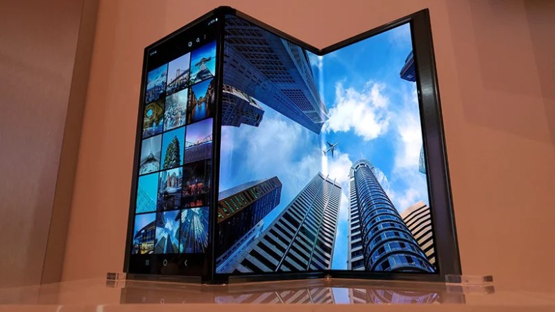 Samsung prépare un smartphone géant de 10 pouces : ce que l’on en sait avant le Galaxy Unpacked