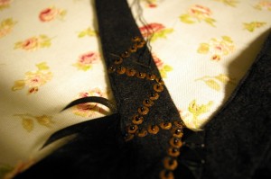 19 tuto-bijou-un-collier-plume