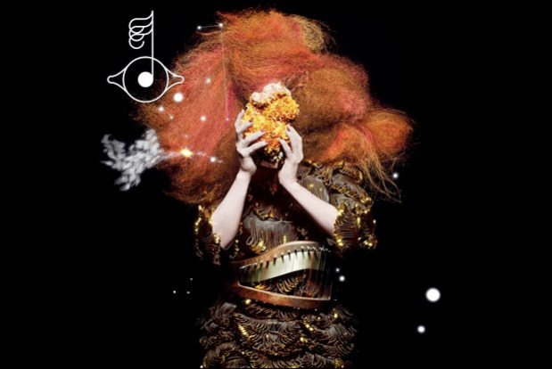 bjork-crystallinepochette