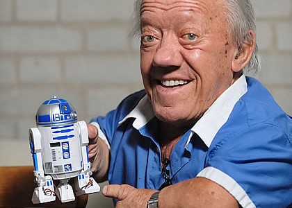kenny-baker-r2d2 Kenny Baker, Monsieur R2D2