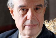 frederic-mitterrand-un-diner-presque-parfait-180×124