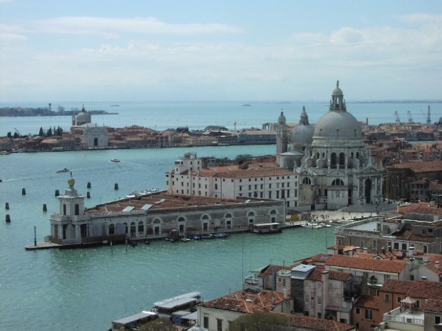 venezia-punta_della_dogana1