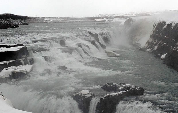 chutes-deau-gullfoss